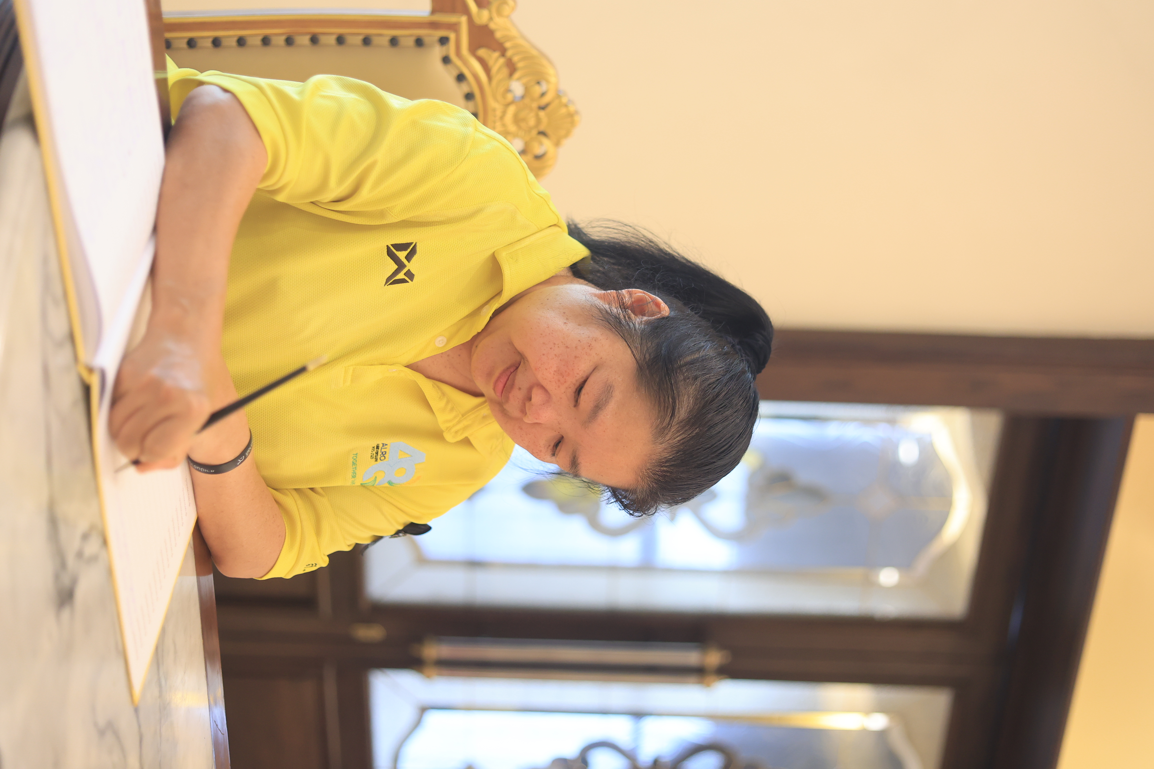 title - ส.ป.ก. ร่วมเฝ้ารับเสด็จฯ พระบาทสมเด็จพระเจ้าอยู่หัว และ สมเด็จพระนางเจ้า ฯ พระบรมราชินี เนื่องในโอกาสเสด็จพระราชดำเนินไปในการ พระราชพิธีเฉลิมพระชนมพรรษา 28 กรกฎาคม 2569